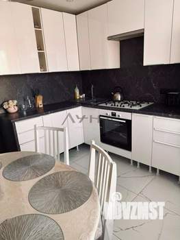 3-к квартира, вторичка, 74м2, 2/5 этаж
