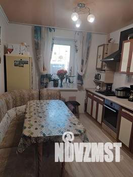 2-к квартира, вторичка, 42м2, 1/5 этаж