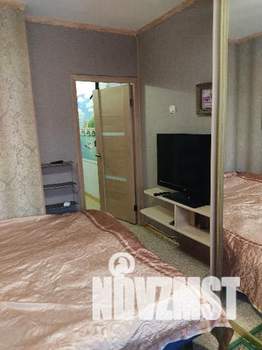 2-к квартира, вторичка, 42м2, 1/5 этаж