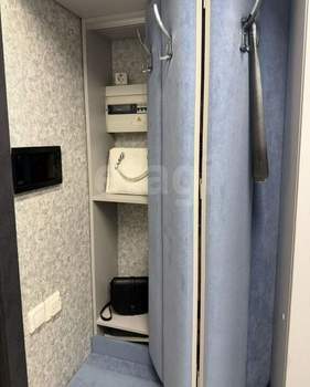 2-к квартира, вторичка, 74м2, 1/10 этаж