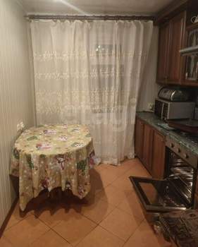 3-к квартира, вторичка, 58м2, 4/5 этаж