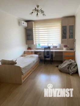 3-к квартира, вторичка, 18м2, 3/10 этаж