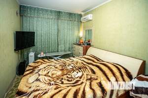 3-к квартира, вторичка, 64м2, 1/10 этаж