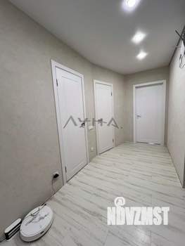 3-к квартира, вторичка, 91м2, 10/18 этаж