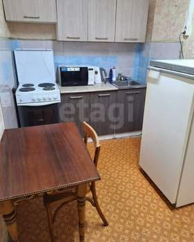 2-к квартира, вторичка, 40м2, 3/5 этаж