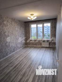 2-к квартира, вторичка, 43м2, 3/5 этаж