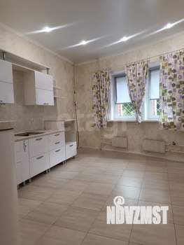 2-к квартира, вторичка, 75м2, 1/10 этаж