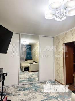 2-к квартира, вторичка, 42м2, 8/9 этаж