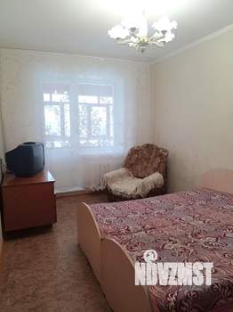 2-к квартира, вторичка, 50м2, 8/10 этаж