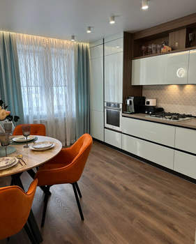 2-к квартира, вторичка, 63м2, 3/12 этаж