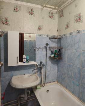 2-к квартира, вторичка, 43м2, 1/5 этаж