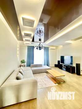 4-к квартира, вторичка, 149м2, 3/5 этаж