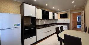 2-к квартира, вторичка, 65м2, 1/10 этаж