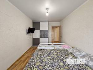 2-к квартира, вторичка, 57м2, 1/10 этаж