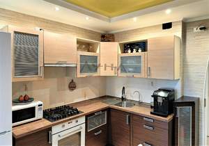 4-к квартира, вторичка, 104м2, 9/9 этаж