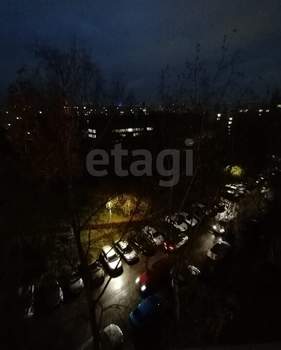 3-к квартира, вторичка, 65м2, 6/9 этаж