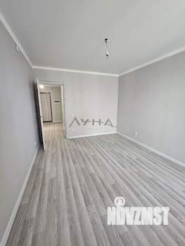 Студия квартира, вторичка, 44м2, 15/18 этаж